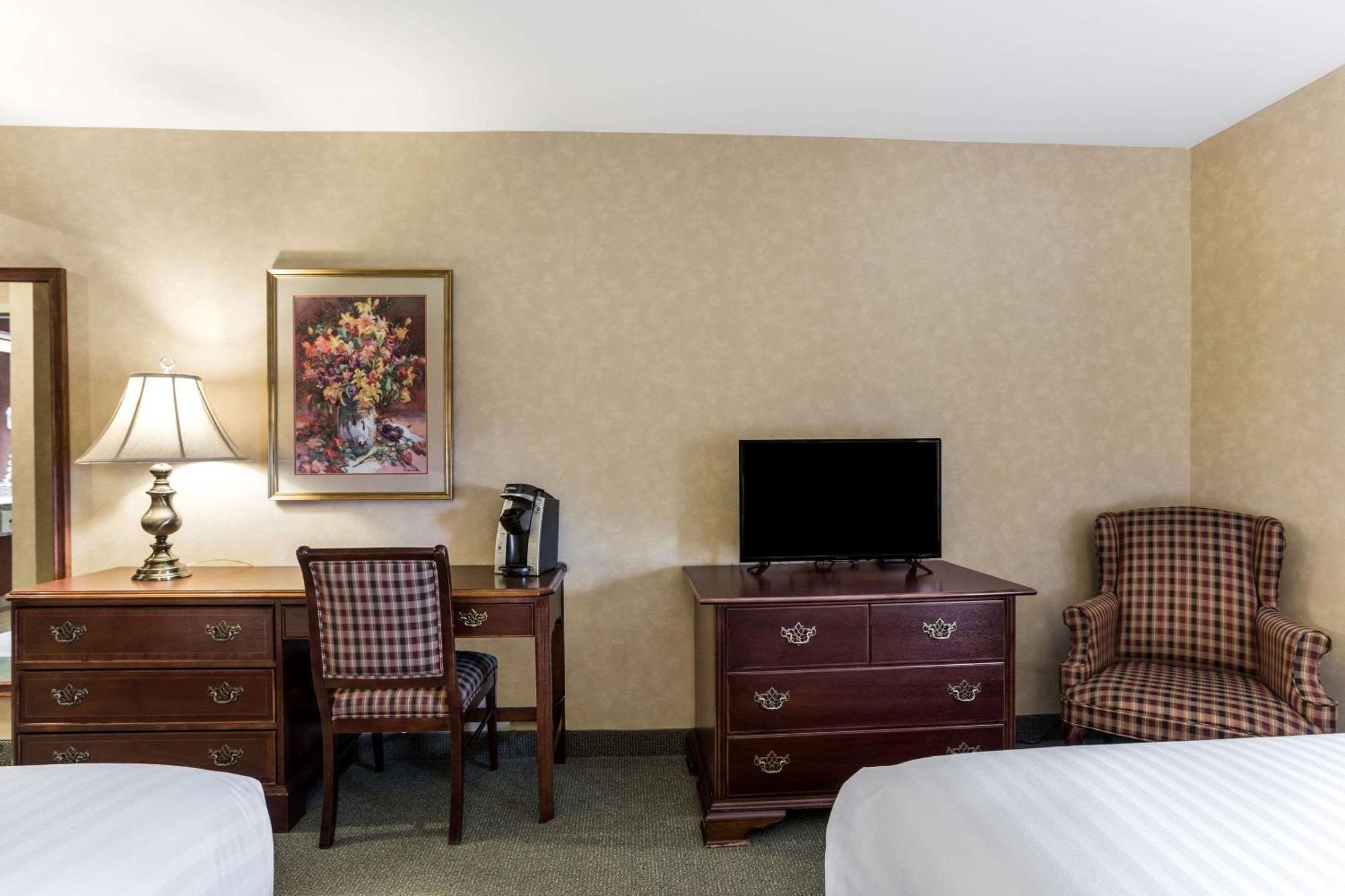 Traditions Hotel & Spa, Ascend Hotel Collection Johnson City Exterior foto